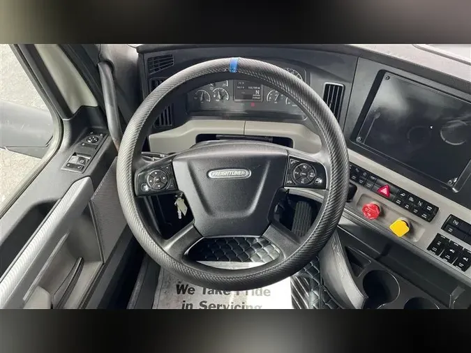 2019 FREIGHTLINER CA126