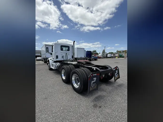 2020 Peterbilt 567