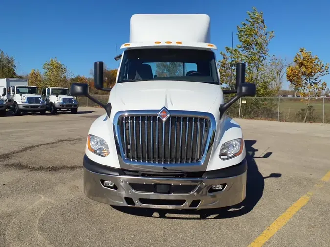 2019 NAVISTAR INTERNATIONAL LT625 DAYCAB T/A9ae5ade4d59e12fc6ce980842c5cadba