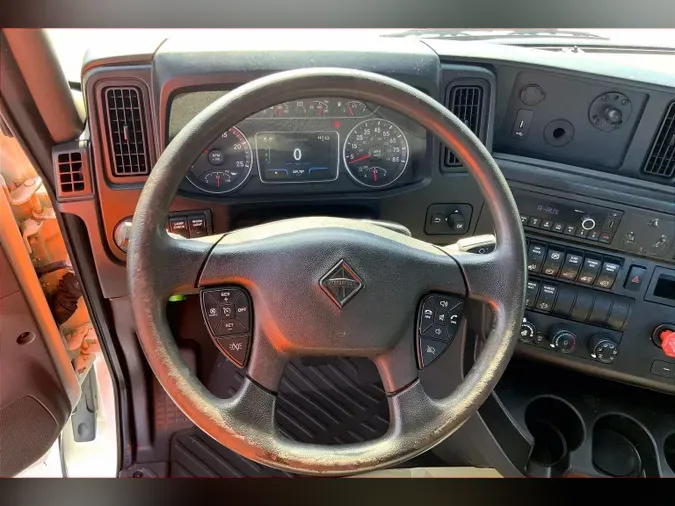 2021 INT LT625 6x49ae6034710048b1f9cc85c17819d1e85