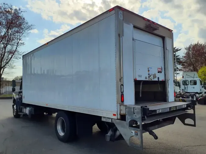 2019 FREIGHTLINER/MERCEDES M2 106
