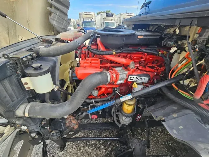 2020 NAVISTAR INTERNATIONAL LT625 SLPR CAB