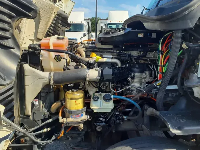 2018 FREIGHTLINER CASCADIA 125