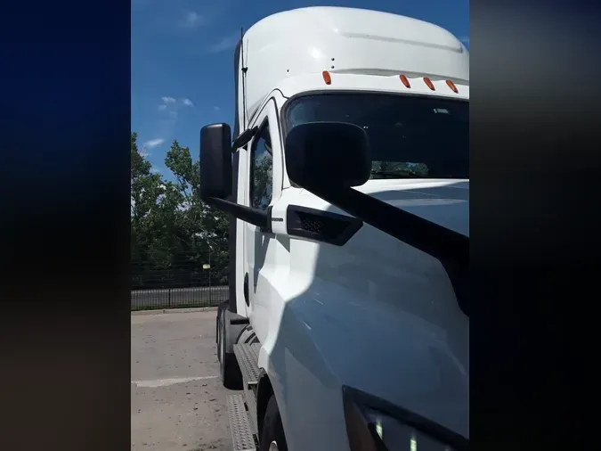 2019 FREIGHTLINER NEW CASCADIA 116