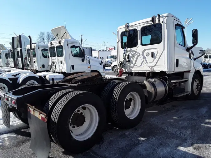 2019 FREIGHTLINER/MERCEDES CASCADIA