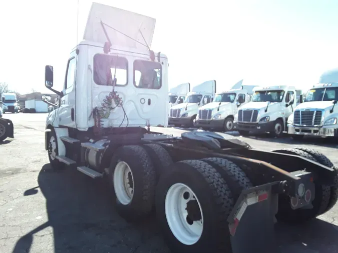 2020 FREIGHTLINER/MERCEDES NEW CASCADIA PX12664