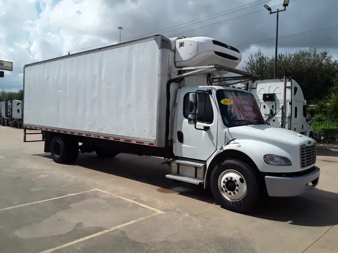 2019 FREIGHTLINER/MERCEDES M2 106