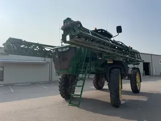 2018 JOHN DEERE R4038