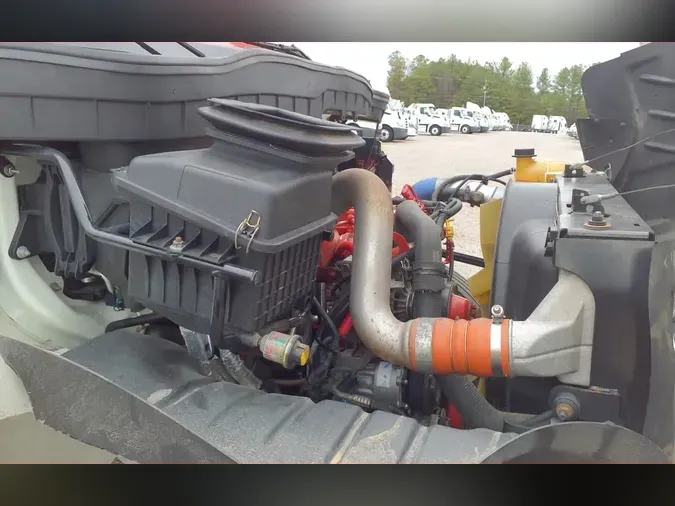 2018 NAVISTAR INTERNATIONAL 4300