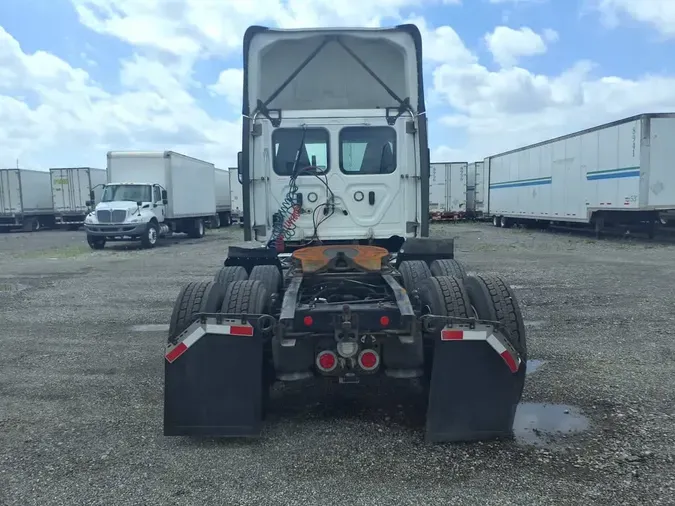 2021 FREIGHTLINER/MERCEDES NEW CASCADIA PX12664