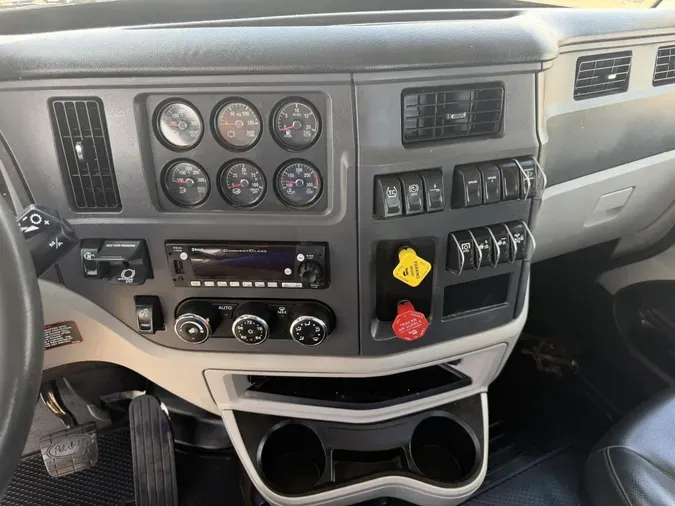 2024 Peterbilt 567
