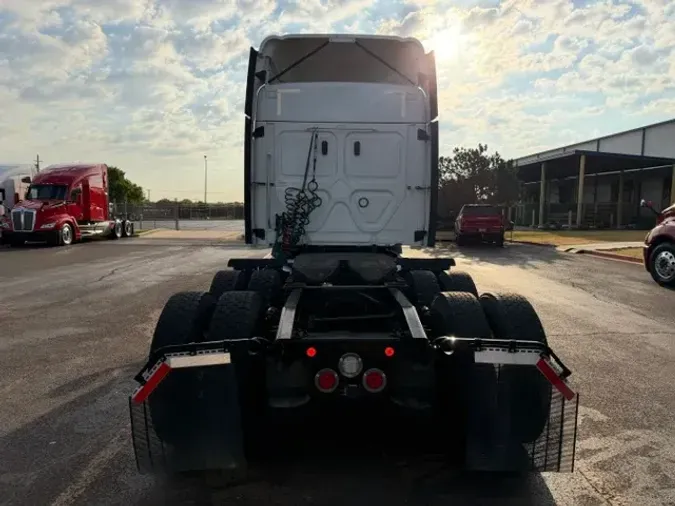 2020 FREIGHTLINER CA1169b1309a8aa502ffd0c473bef7bf3dc01