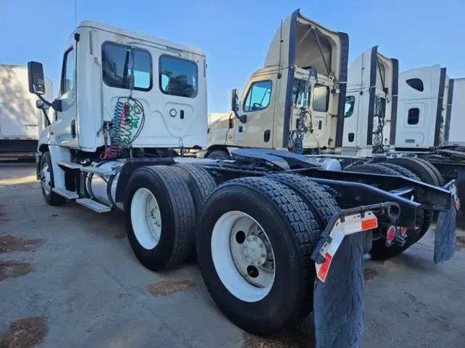 2018 FREIGHTLINER/MERCEDES CASCADIA 125