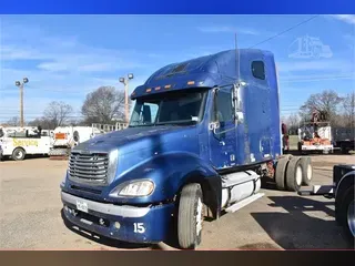 2007 FREIGHTLINER COLUMBIA 120