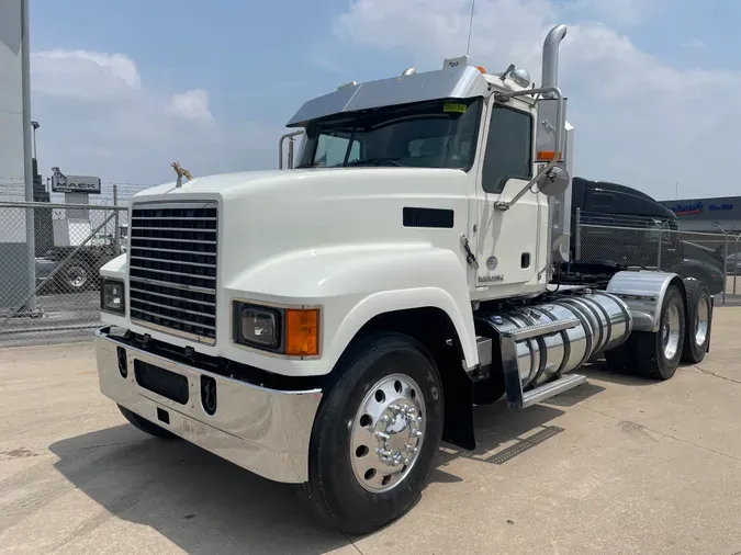 2016 MACK CHU6139b1eb31a4f3aded4d58218e5f26bb2de