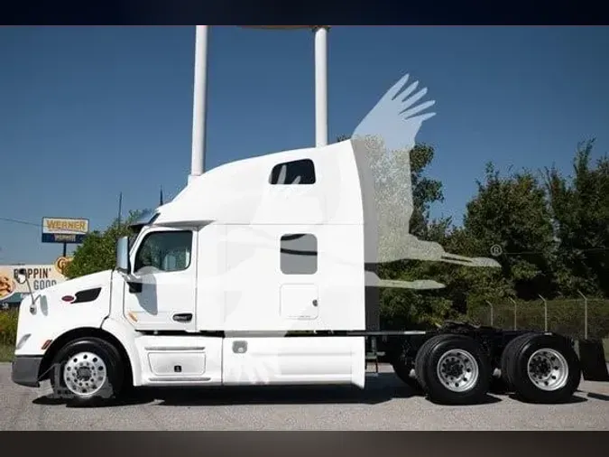 2022 PETERBILT 579