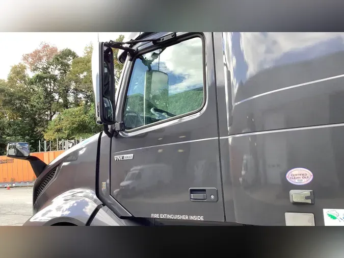 2022 Volvo VNL860