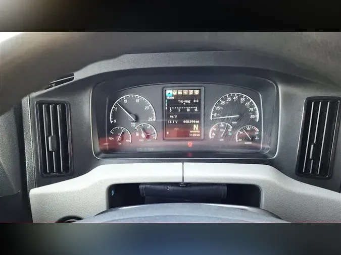 2022 FREIGHTLINER CA126