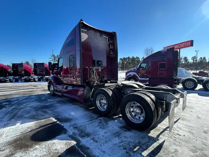 2022 Kenworth T680