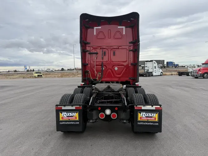 2022 Freightliner Cascadia