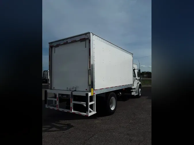 2019 FREIGHTLINER/MERCEDES M2 106