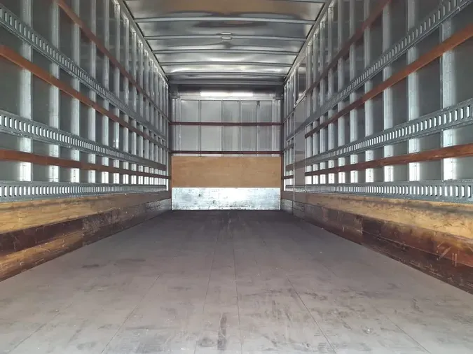 2020 FREIGHTLINER/MERCEDES M2 106