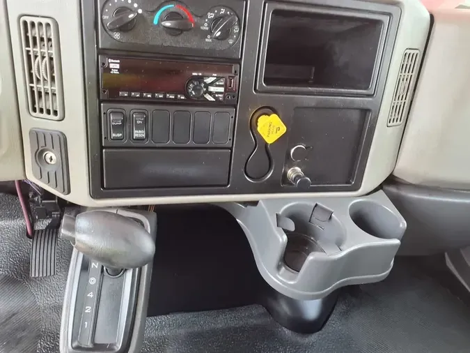 2019 NAVISTAR INTERNATIONAL 4300