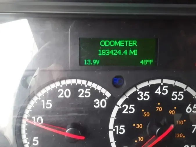 2018 FREIGHTLINER M2 106