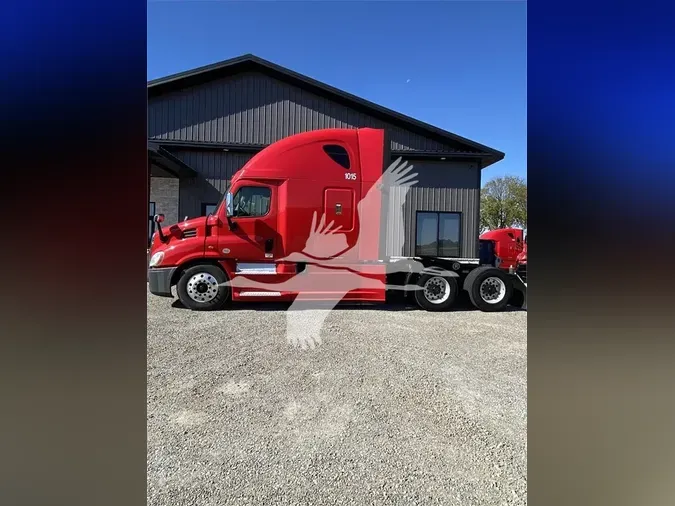 2016 FREIGHTLINER CASCADIA 113