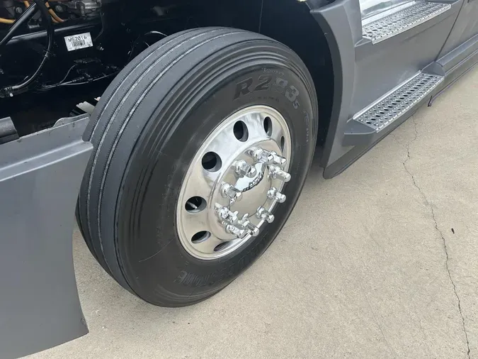 2021 Freightliner Cascadia