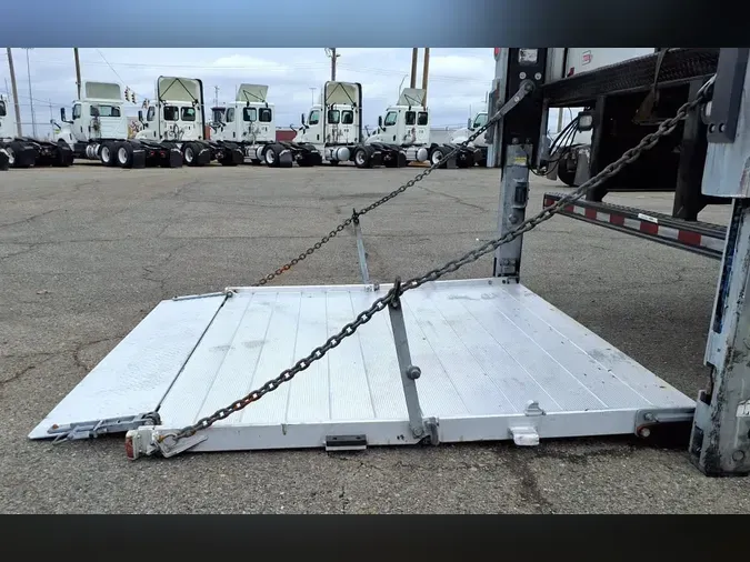 2019 FREIGHTLINER/MERCEDES M2 1069b2cfab7529347719151befbbe815557