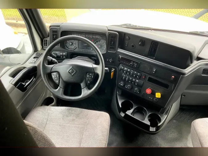 2021 INT LT625 6x4
