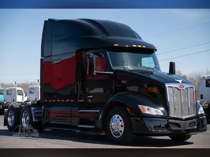 2023 PETERBILT 579