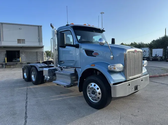 2022 Peterbilt 567