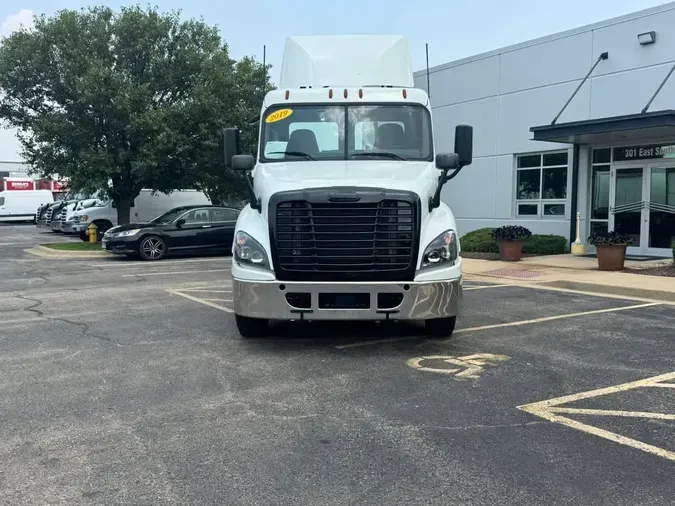 2019 FREIGHTLINER/MERCEDES CASCADIA 1259b321505113770021c6abd52008a4689