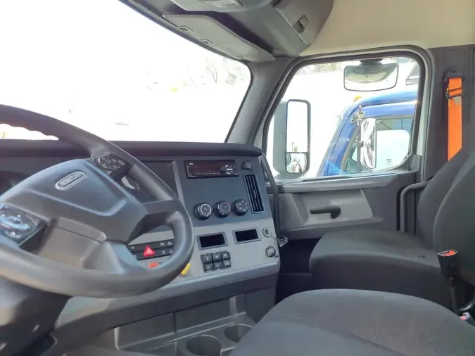2019 FREIGHTLINER NEW CASCADIA PX12664