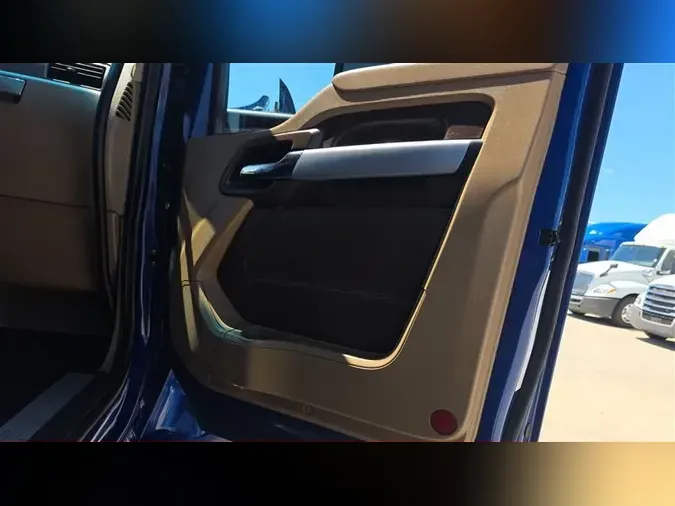 2021 KENWORTH T680