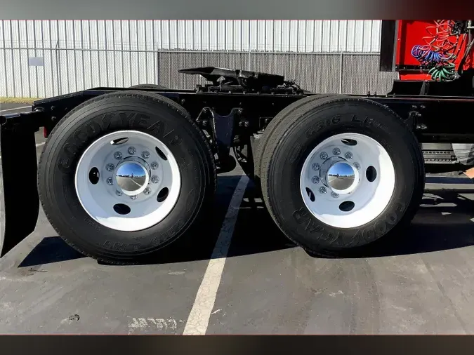 2023 INT LT625 6X49b372b833156814365350a653adba93d