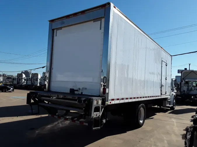 2016 FREIGHTLINER/MERCEDES M2 106