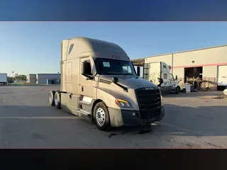 2023 Freightliner Cascadia 126