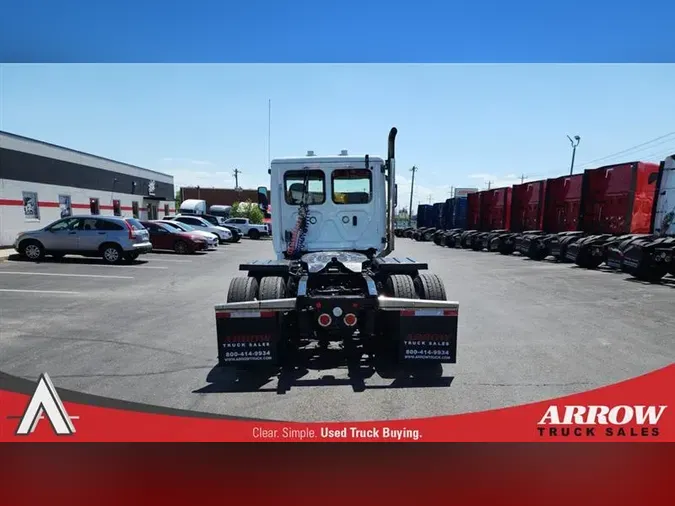 2020 FREIGHTLINER CA126