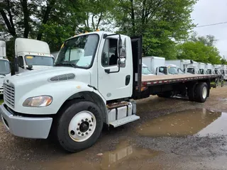 2017 FREIGHTLINER M2 106