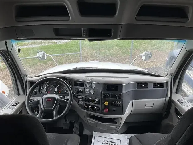 2020 PETERBILT 579