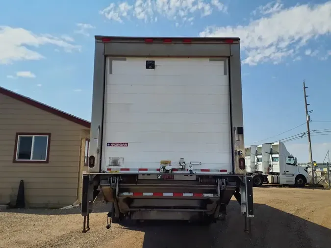 2019 FREIGHTLINER M2 106