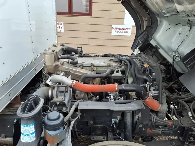 2018 ISUZU NRR