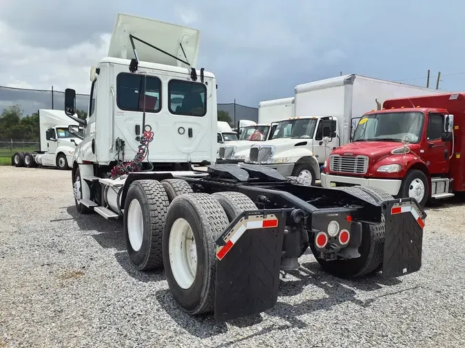 2020 FREIGHTLINER NEW CASCADIA PX12664