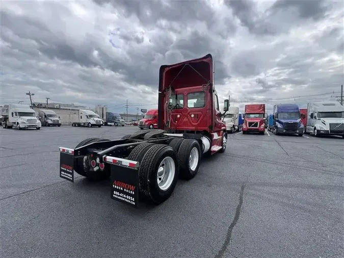 2018 FREIGHTLINER CASCADIA