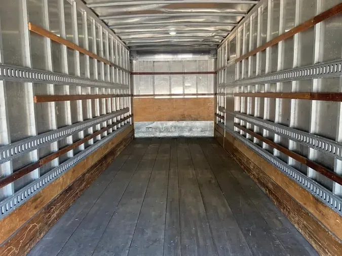 2018 FREIGHTLINER/MERCEDES M2 106