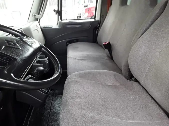 2017 NAVISTAR INTERNATIONAL 4300