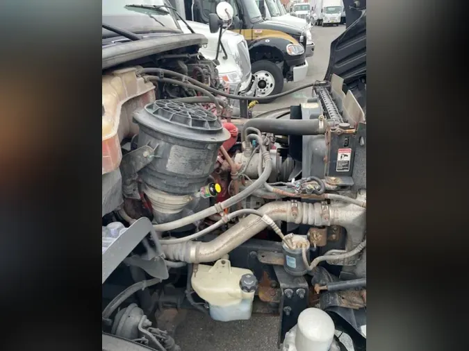 2018 FREIGHTLINER/MERCEDES M2 1069b5d17f08df75451501ef7e3cacee0d3